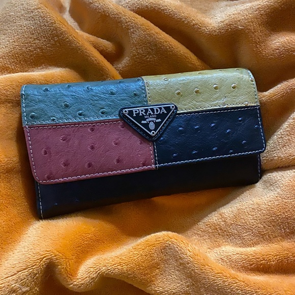 Prada wallet - Picture 2 of 3